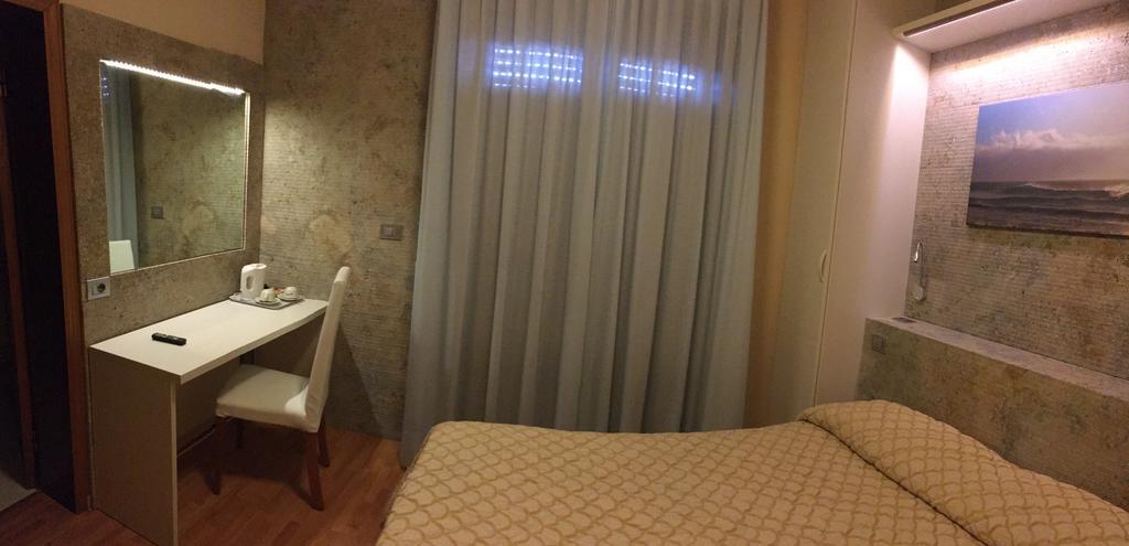 Hotel Da Filie' Querceta Ngoại thất bức ảnh